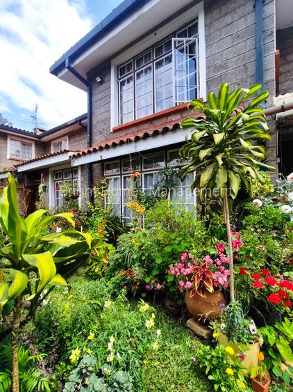 4 Bed Townhouse with En Suite in Lavington