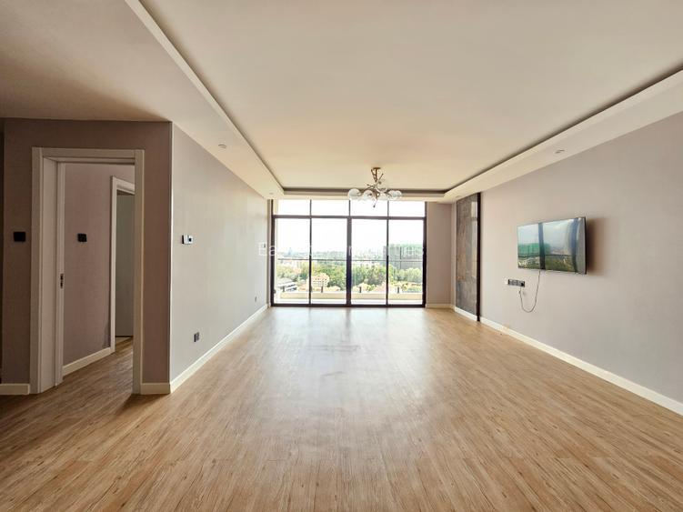 2 Bed Apartment with En Suite in Brookside