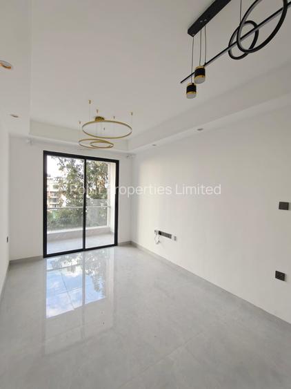 1 Bed Apartment with Swimming Pool in Kilimani