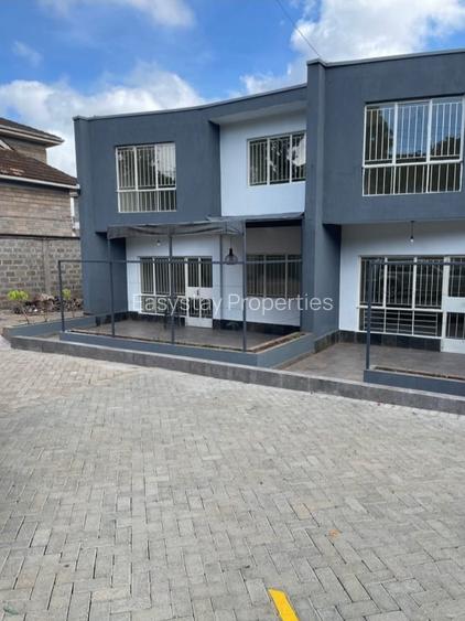 3 Bed Apartment with Parking in Kilimani