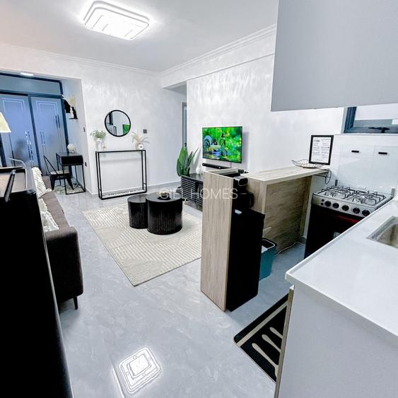 Serviced 1 Bed Apartment with Gym at Wood Avenue