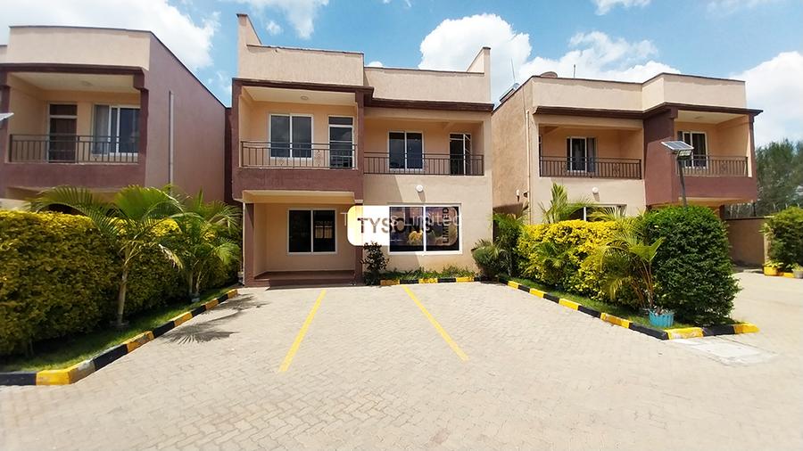 4 Bed Townhouse with En Suite in Syokimau