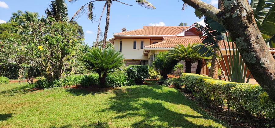 4 Bed House with En Suite in Runda