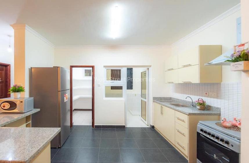 2 Bed Apartment with En Suite at Lavington