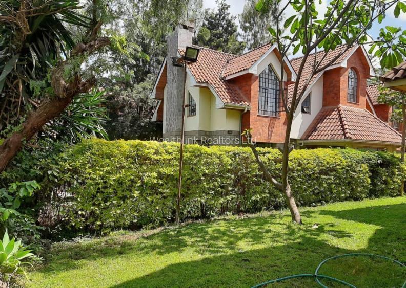 4 Bed Townhouse with En Suite at Lavington