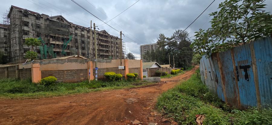 0.75 ac Land in Thindigua 0.75 ac Land in Thindigua