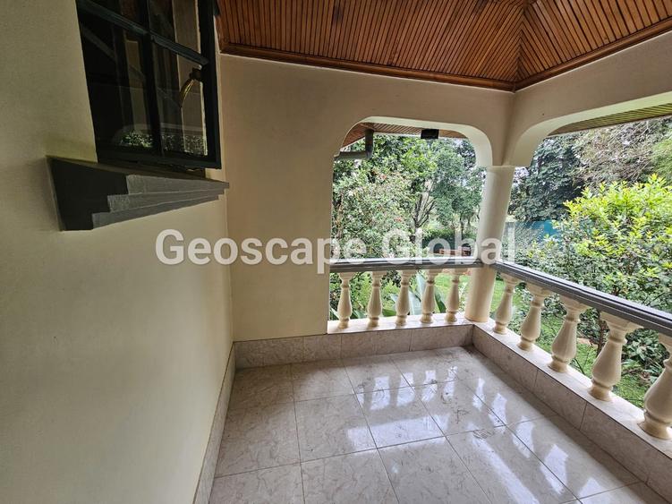 5 Bed House with En Suite at Nyari