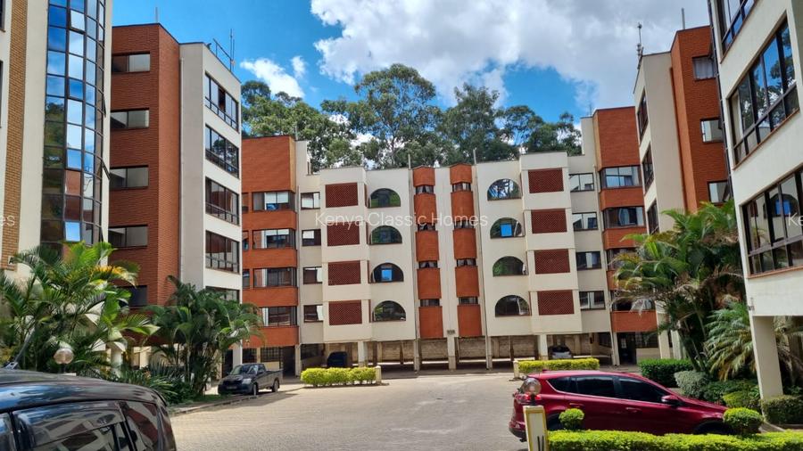 Furnished 2 Bed Apartment with En Suite in State House