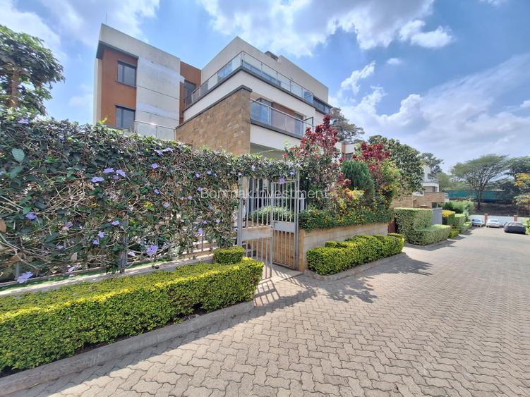 5 Bed Townhouse with En Suite at Lavington Mall