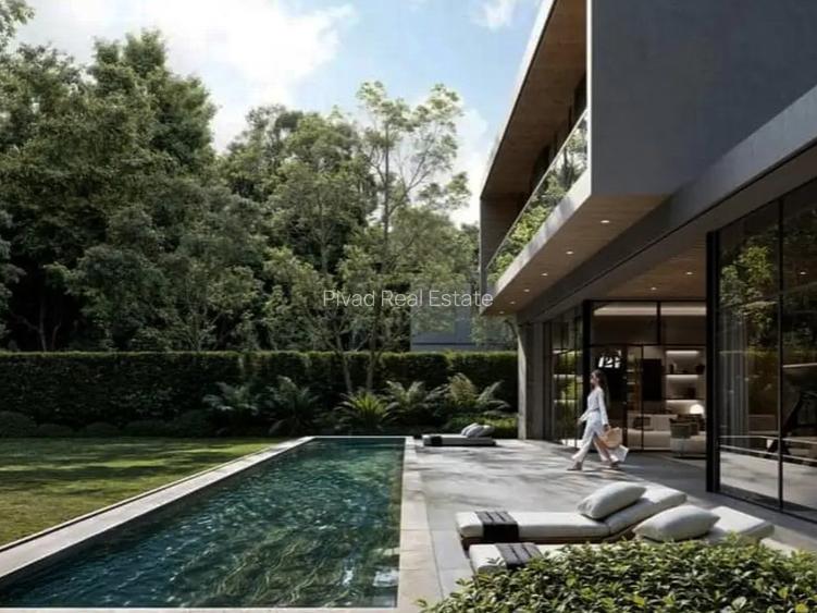 5 Bed Townhouse with Swimming Pool in Karen