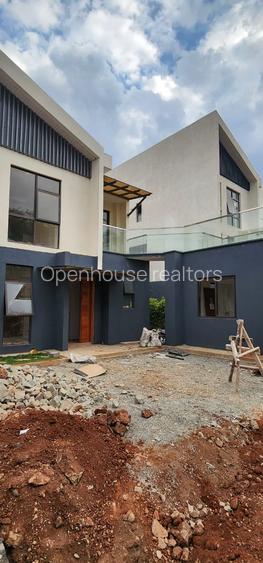 4 Bed Villa with En Suite in Kiambu Road