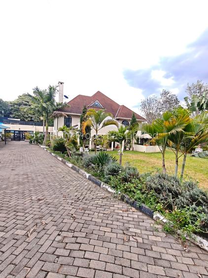 7 Bed Villa with En Suite in Karen