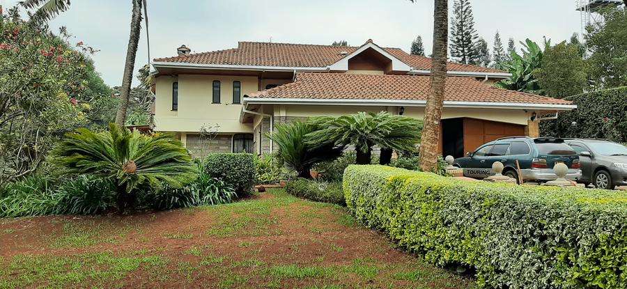 4 bed house with en suite in runda