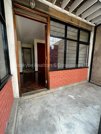 4 Bed House with Garden in Buruburu