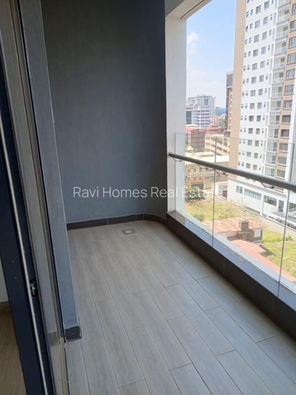 1 Bed Apartment with Swimming Pool in Kilimani