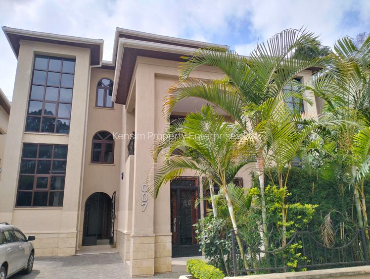 5 Bed Townhouse with En Suite in Lavington