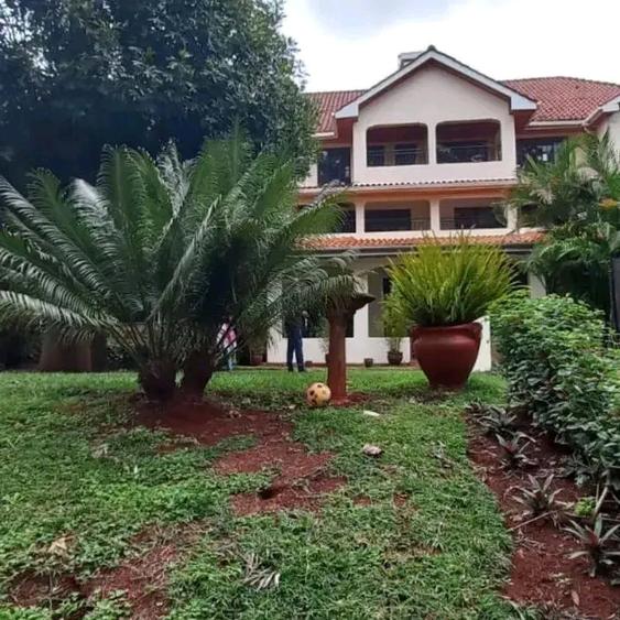 5 Bed House with En Suite in Loresho 5 Bed House with En Suite in Loresho