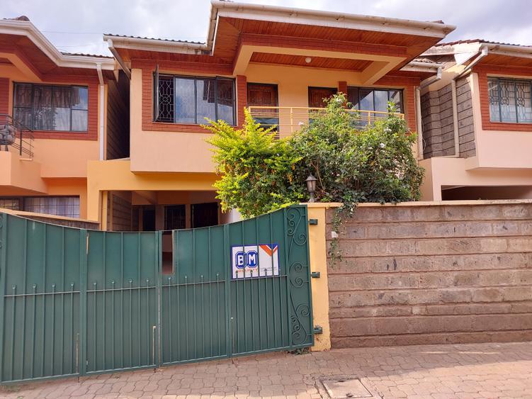 5 Bed Townhouse with En Suite at Lavington Green