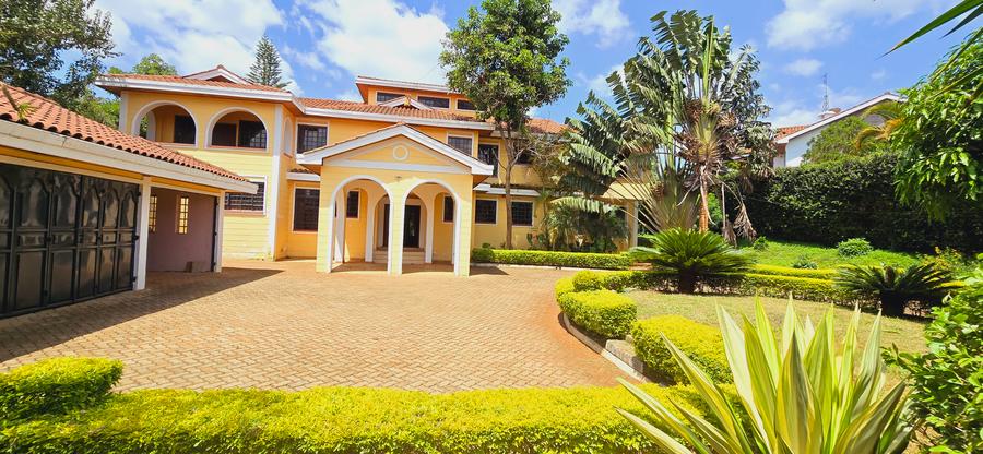 5 Bed House with En Suite at Flem Tree 5 Bed House with En Suite at Flem Tree