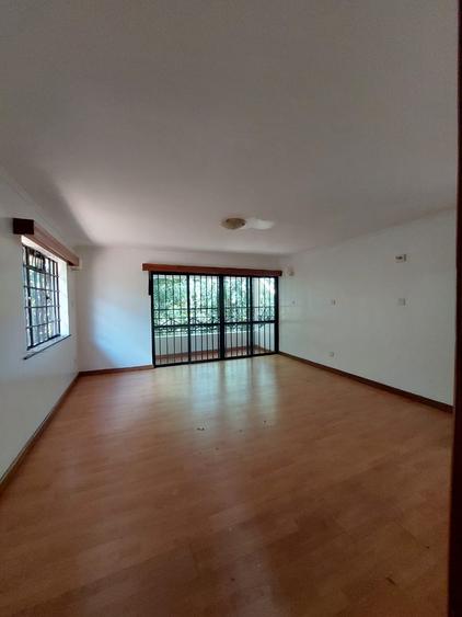 5 Bed House with Garden in Runda