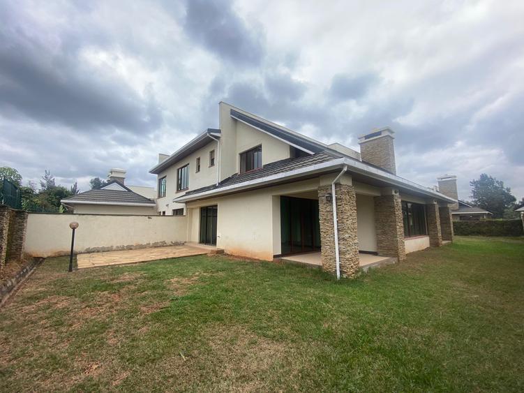 5 Bed Villa with En Suite at Bongani