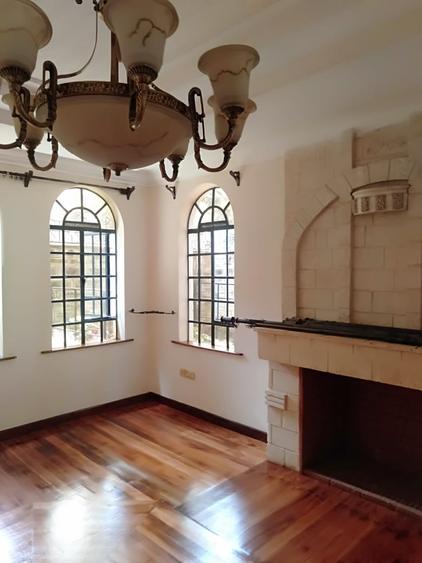5 Bed Townhouse with En Suite at Kilimani 5 Bed Townhouse with En Suite at Kilimani
