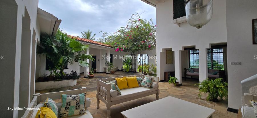 4 Bed Villa with En Suite at Kikambala