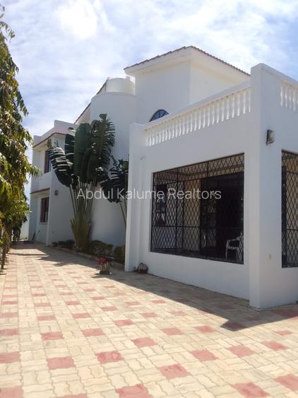4 Bed House with En Suite at Bamburi