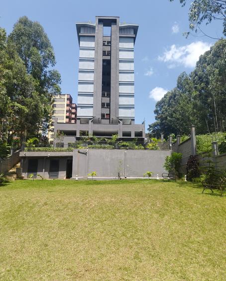 Serviced 2 Bed Apartment with Swimming Pool in Kitisuru