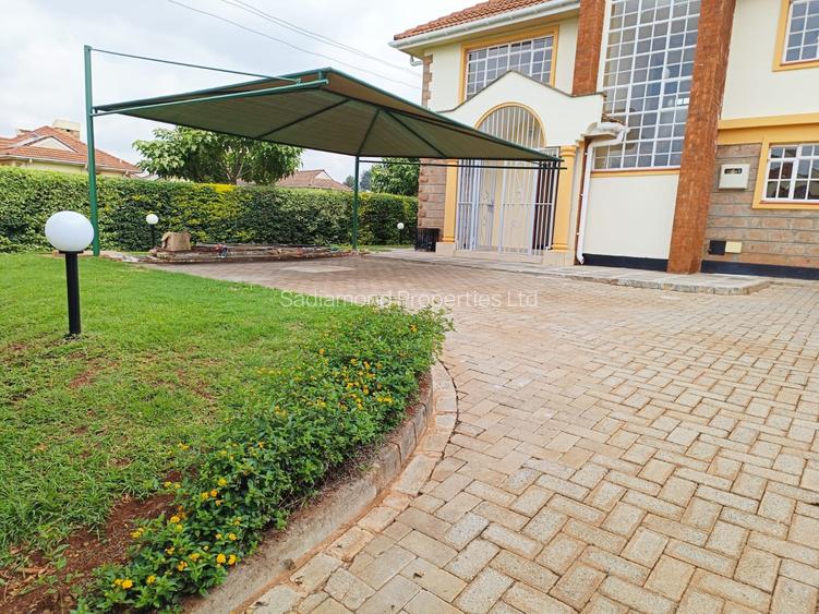 4 Bed Townhouse with En Suite in Runda