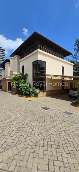 5 Bed Townhouse with En Suite at Off Gitanga Road