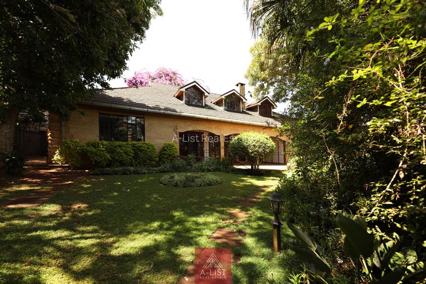 4 Bed House with En Suite at Loresho