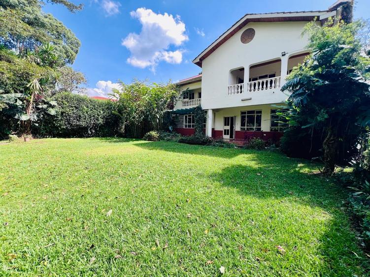 4 Bed House with En Suite at Mimosa