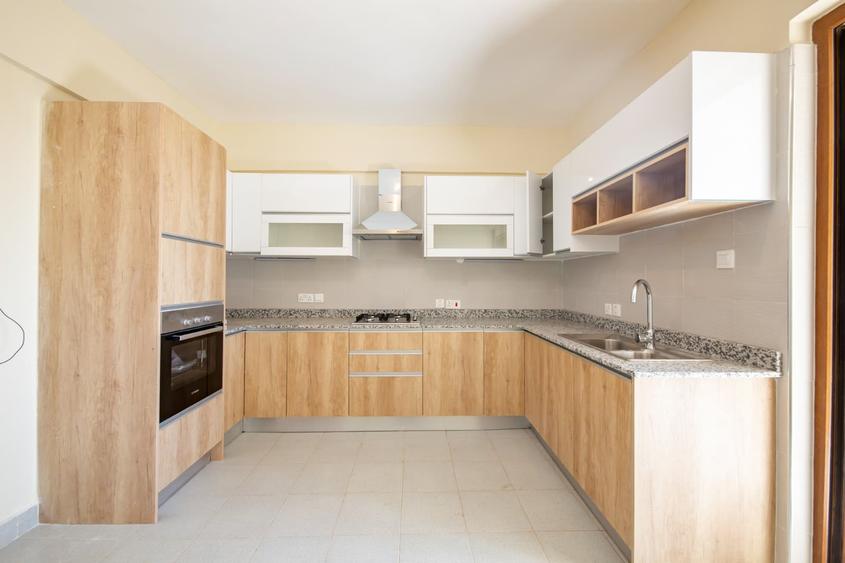 3 Bed Apartment with En Suite in Kileleshwa 3 Bed Apartment with En Suite in Kileleshwa