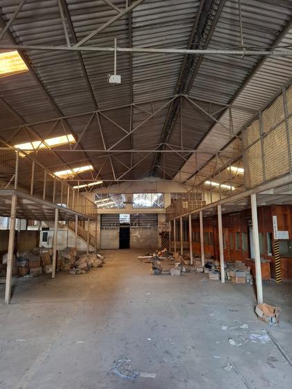 30,000 ft² Warehouse with Backup Generator in Changamwe 30,000 ft² Warehouse with Backup Generator in Changamwe