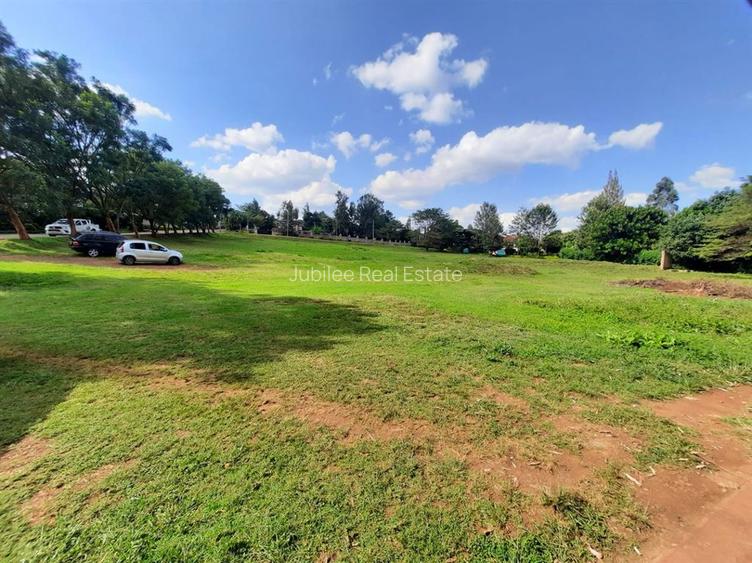 8,094 m² Commercial Land in Kitisuru