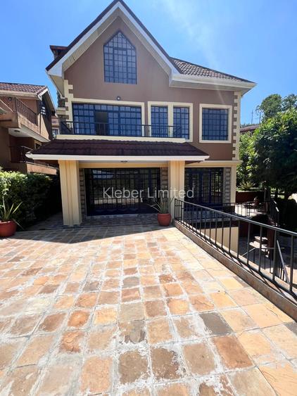 4 Bed Villa with En Suite at Limuru Road