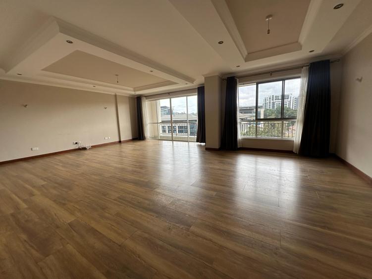 3 Bed Apartment with En Suite at Riverside