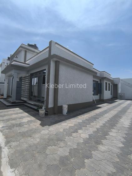 3 Bed House with En Suite in Ruiru