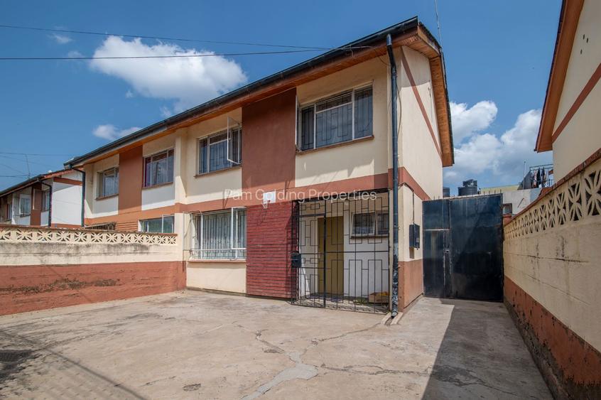 4 Bed House with En Suite in South C