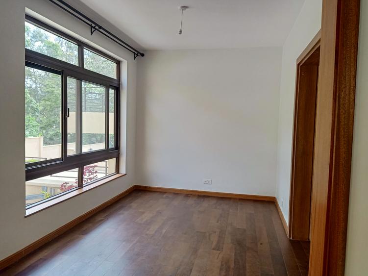 5 Bed Townhouse with En Suite at Njumbi Rd – pohled 5