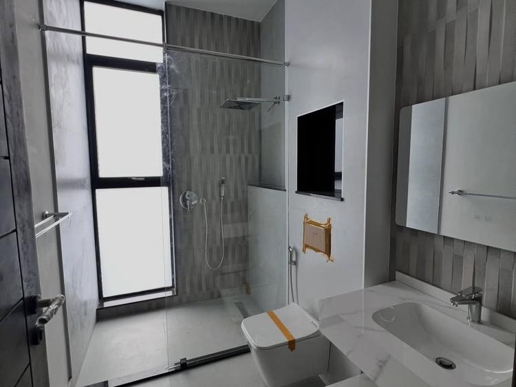 5 Bed Villa with En Suite at Nyari - Widok 6