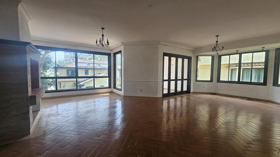 4 Bed Townhouse with En Suite at Kyuna 4 Bed Townhouse with En Suite at Kyuna