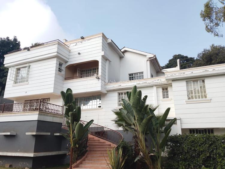 6 Bed House with En Suite in Kitisuru