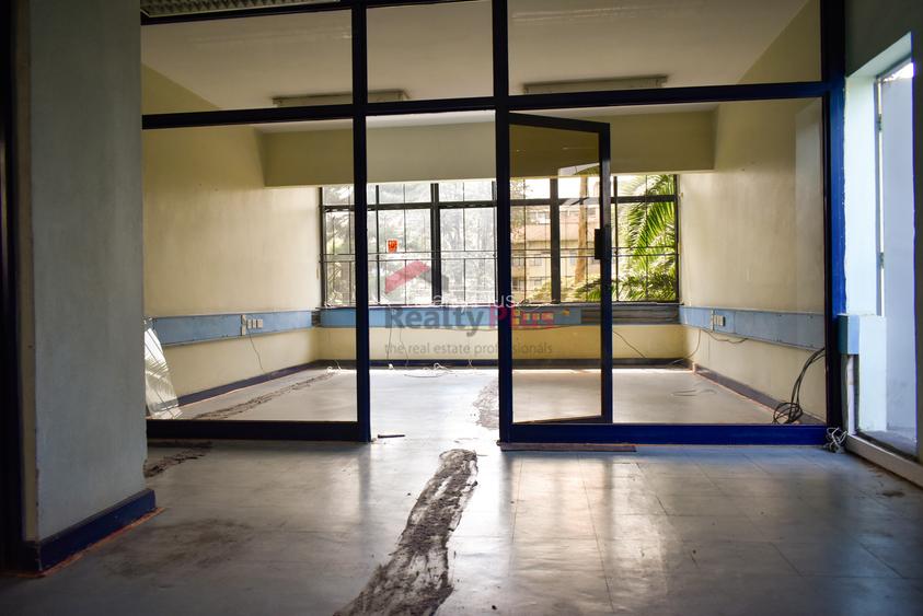 Office with Service Charge Included in State House