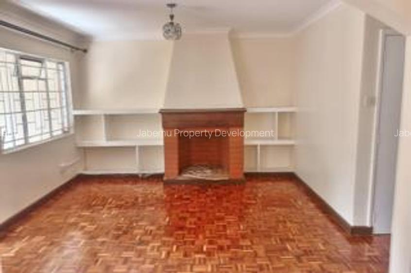 3 Bed House with En Suite in Kilimani