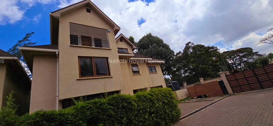 5 Bed Townhouse with En Suite at Lavington Green