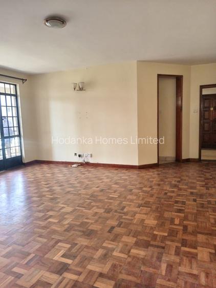 3 Bed Villa with En Suite in Kileleshwa