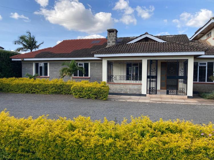 3 bed house with en suite in karen
