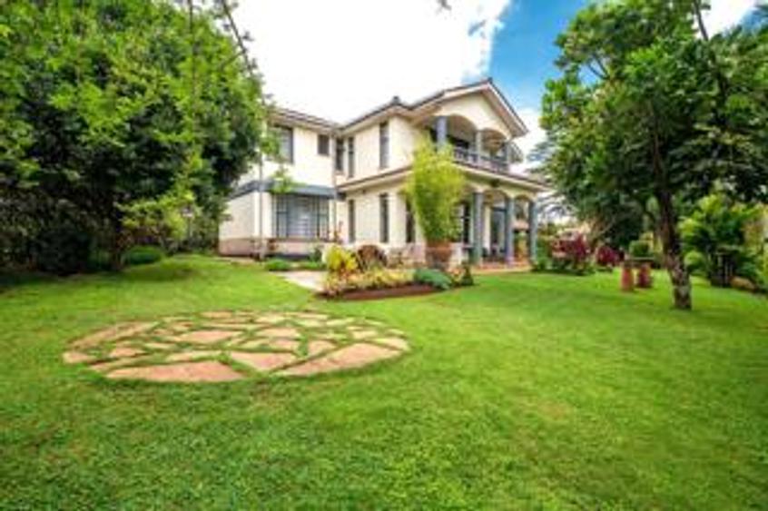 5 Bed Townhouse with En Suite at Rosslyn Garden 5 Bed Townhouse with En Suite at Rosslyn Garden